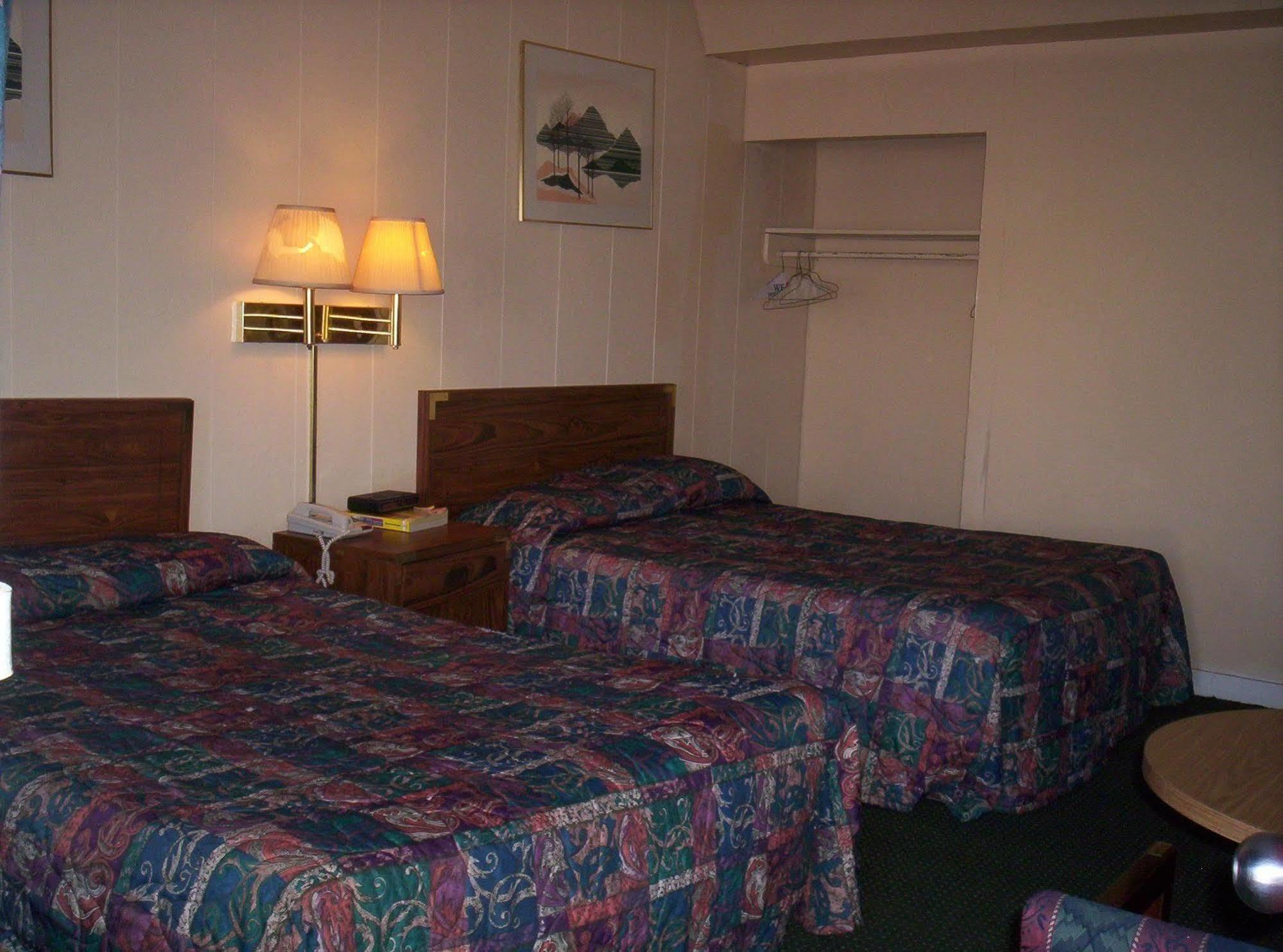 Budget Motel Rockwood Bagian luar foto